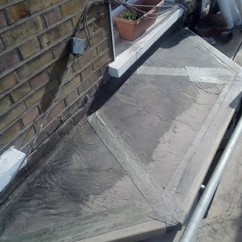 Bay window roof repair underlayer